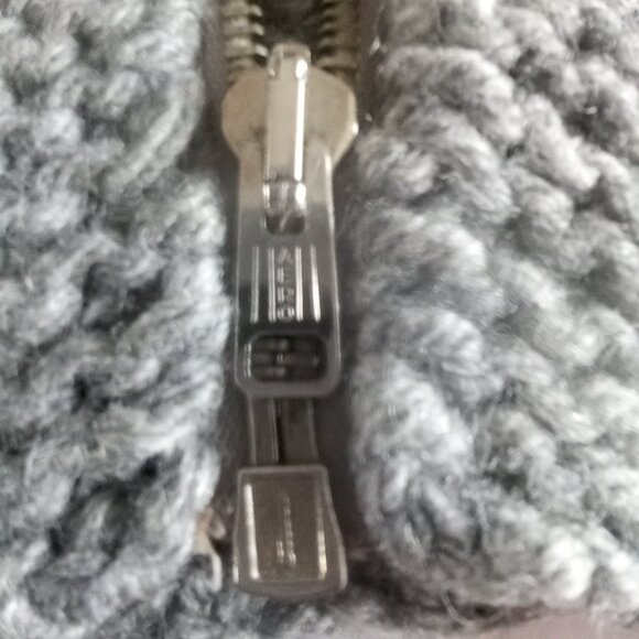 Vintage 1960s Mary Maxim handknit Full Zip  Cowichan cardigan sweater /jacket - Picture 7 of 8